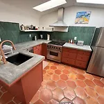 Atami - Bright, Playful 2bd Santa Fe
