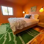 Apartment Atami - Bright, Playful 2bd Santa Fe