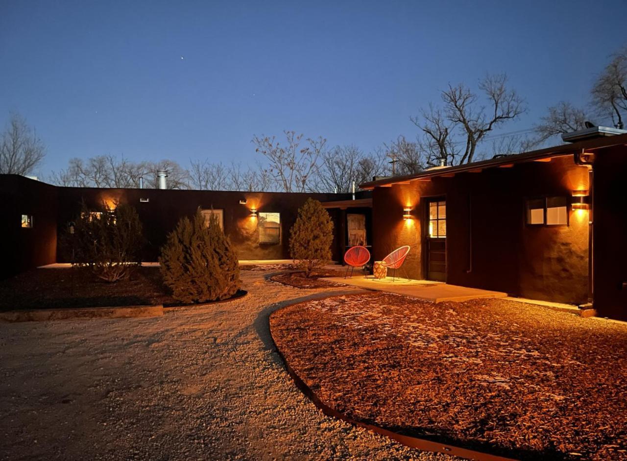 Atami - Bright, Playful 2bd *