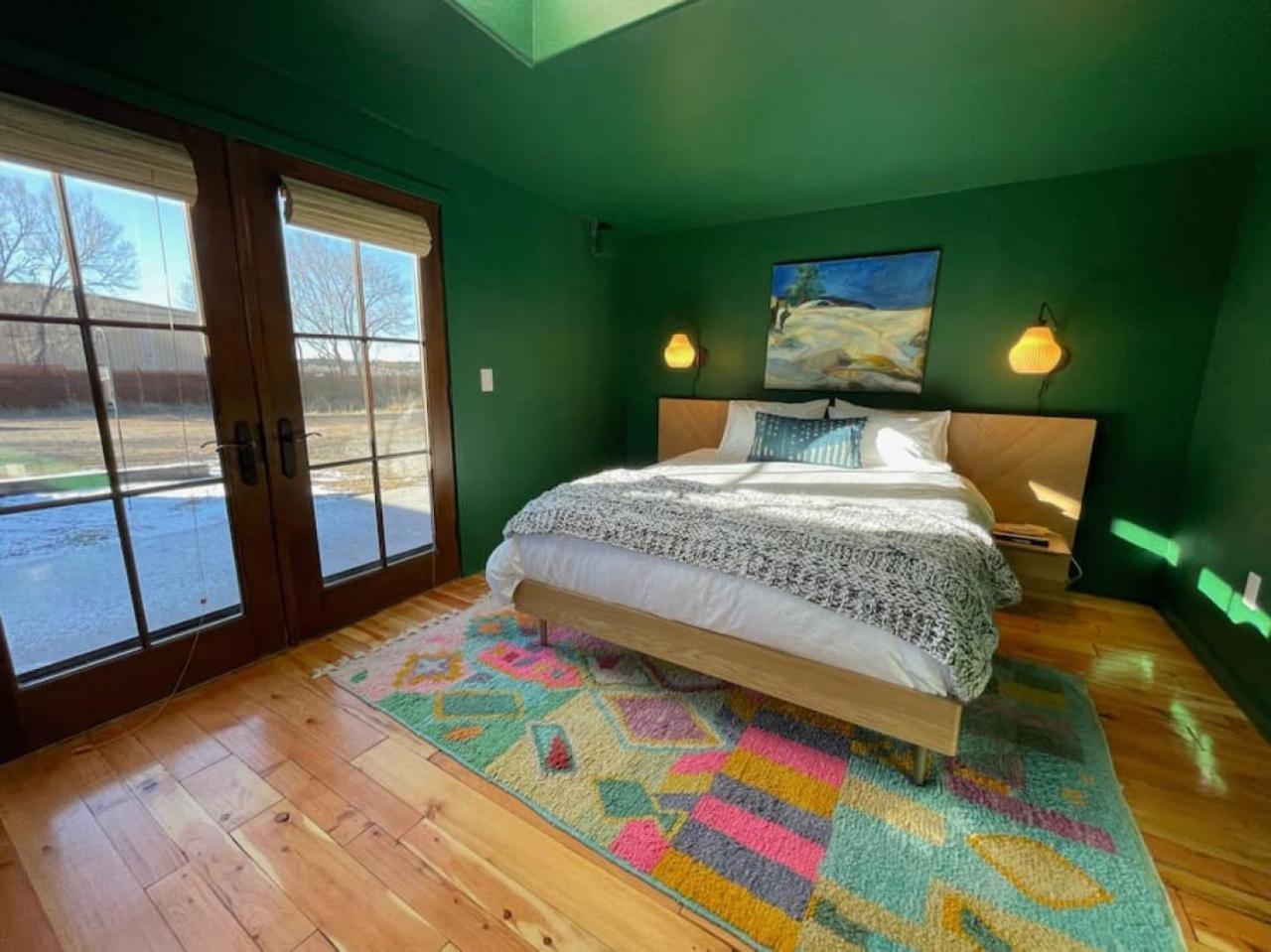 Atami - Bright, Playful 2bd Santa Fe