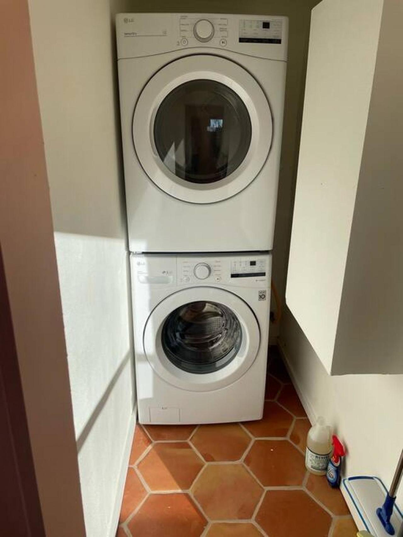 Atami - Bright, Playful 2bd